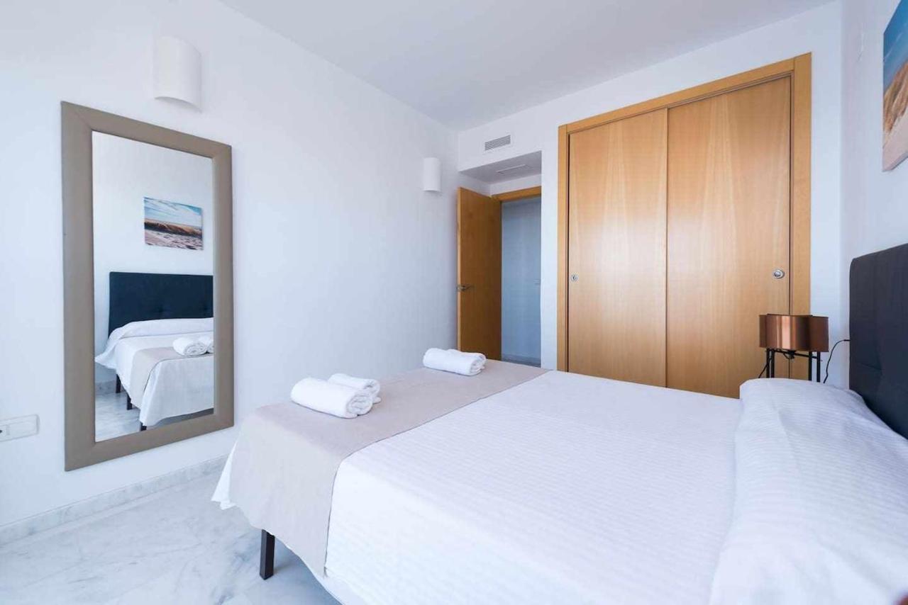 High Rise Apartment On The 39Th Floor With Private Terrace And Sea Views Benidorm Zewnętrze zdjęcie
